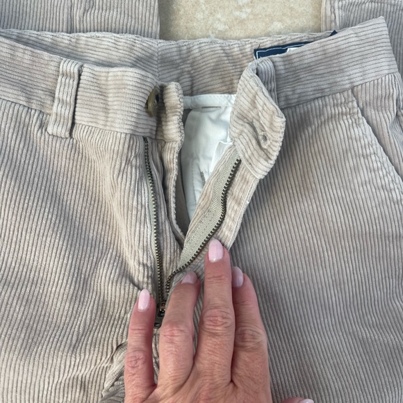 Vineyard Vines Corduroy Slim Fit Breaker Pant - Picture 2 of 5